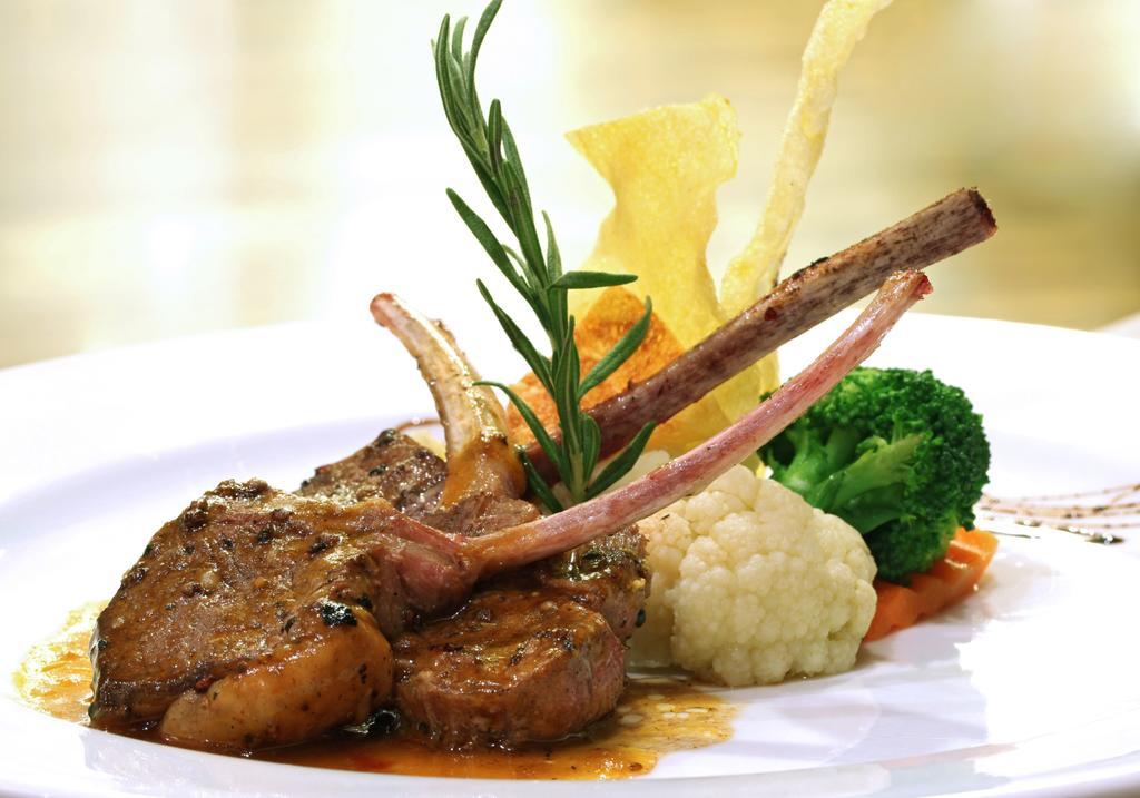 Hotel Restaurant Zum Goldenen Anker Mit Hallenbad & Wellnessbereich Windorf  Екстер'єр фото