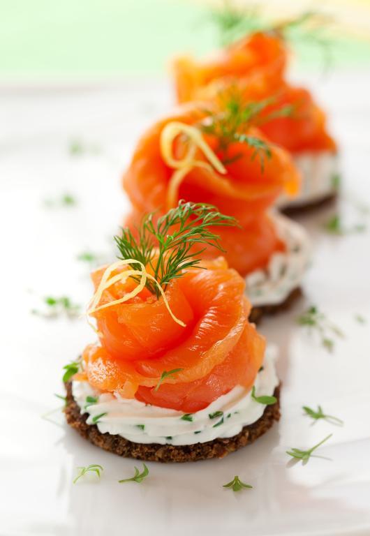 Hotel Restaurant Zum Goldenen Anker Mit Hallenbad & Wellnessbereich Windorf  Екстер'єр фото